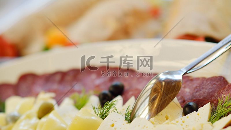 预制菜包装材料：揭秘其背后的技术奥秘